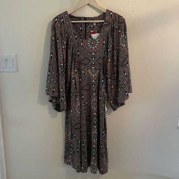 Nieves Lavi Damascus Kimono Dress - Picture 5 of 7